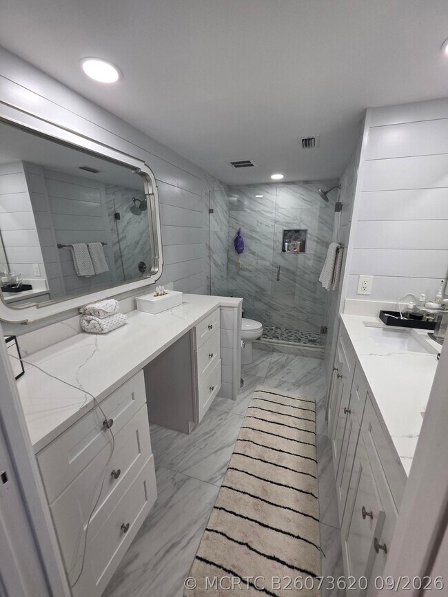 Building Photo - 200 Intracoastal Pl
