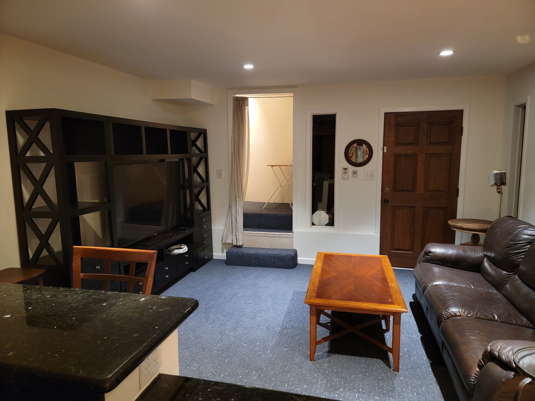 Building Photo - 1529 Grand Ave