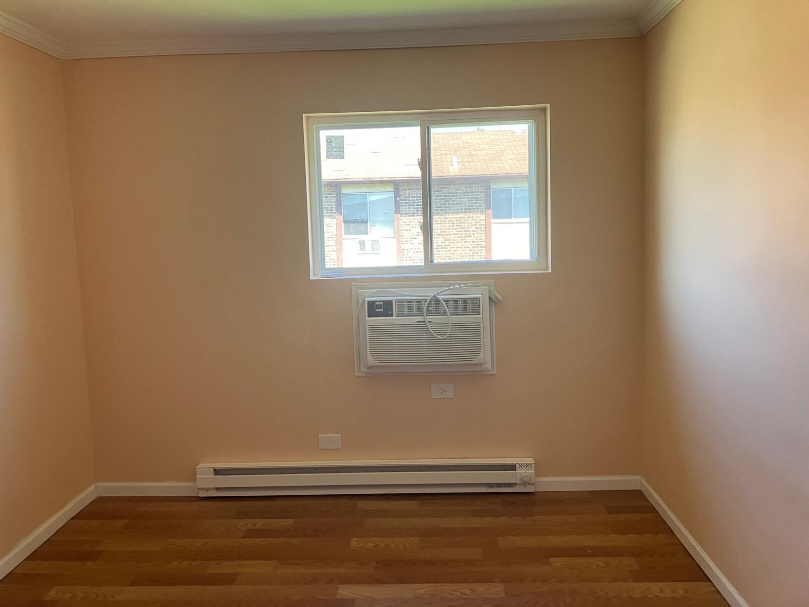 Building Photo - 4067 Bonhill Dr