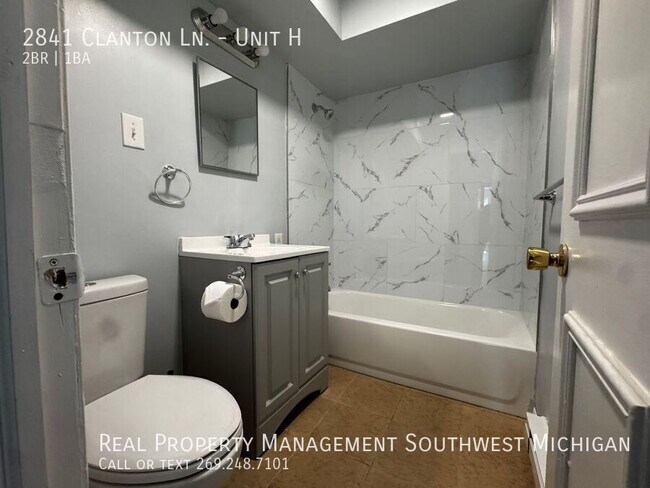 Building Photo - 2841 Clanton Ln