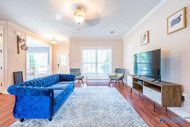 Building Photo - 111 Golden Rod Ln