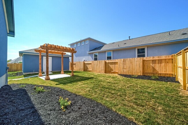 Building Photo - 2924 Sage Ranch Dr