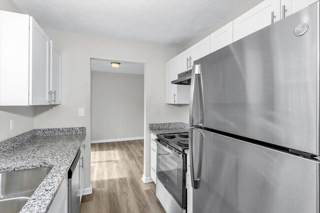 Building Photo - 2114 Vandivere Rd