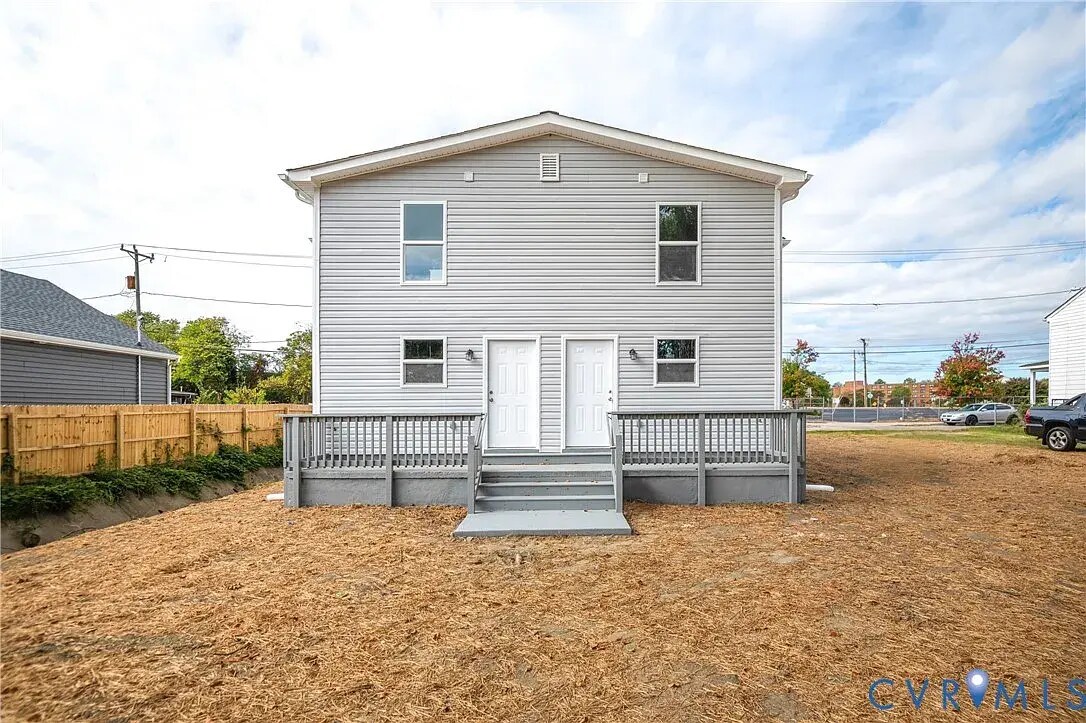 Building Photo - 423 Harding St