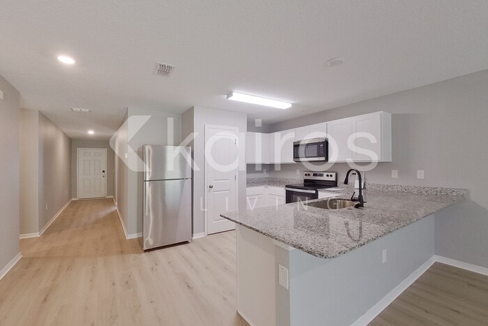 Building Photo - 8833 N Vienna Dr