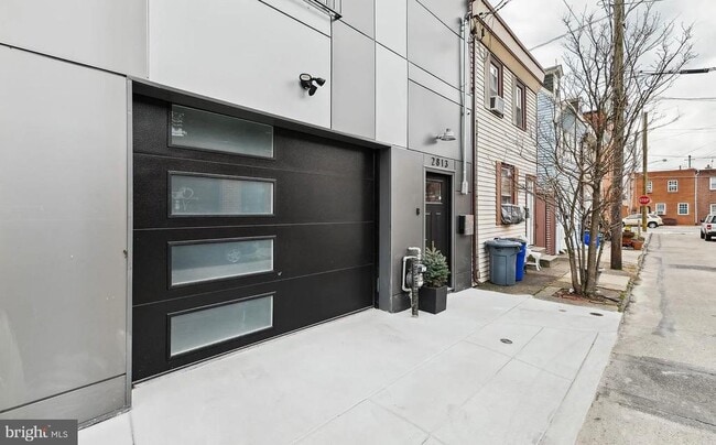 Building Photo - 2813 Tilton St