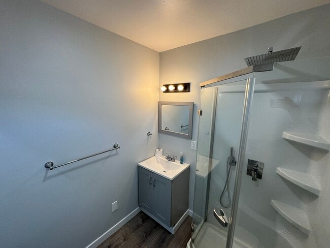 Building Photo - Modern & Newly Renovated 2-Bed, 1-Bath Unit in National City!