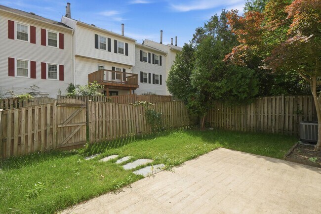 Building Photo - 6012 Crown Royal Cir