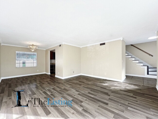 Building Photo - 11007 Summer Dr