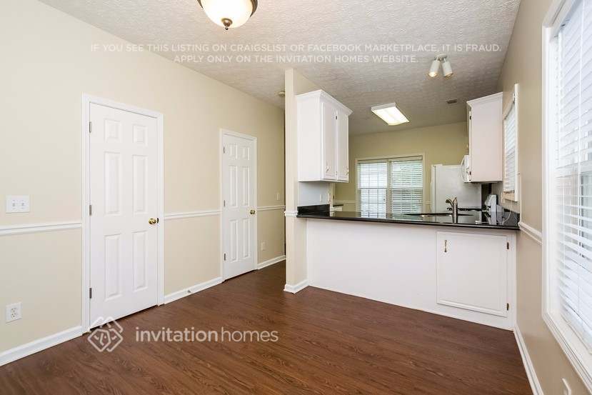 Building Photo - 409 Linda Ct