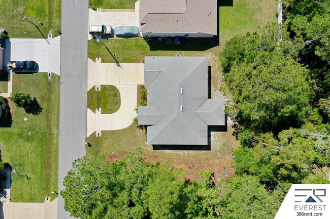 Building Photo - 59 Riverina Dr