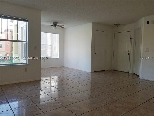 Building Photo - 2213 Grand Cayman Ct