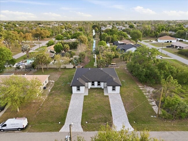 Building Photo - 9275 Anita Ave