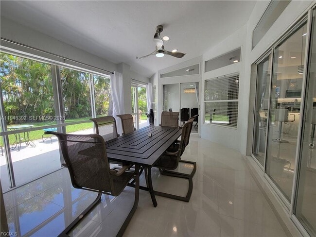 Building Photo - 237 SW 47th St