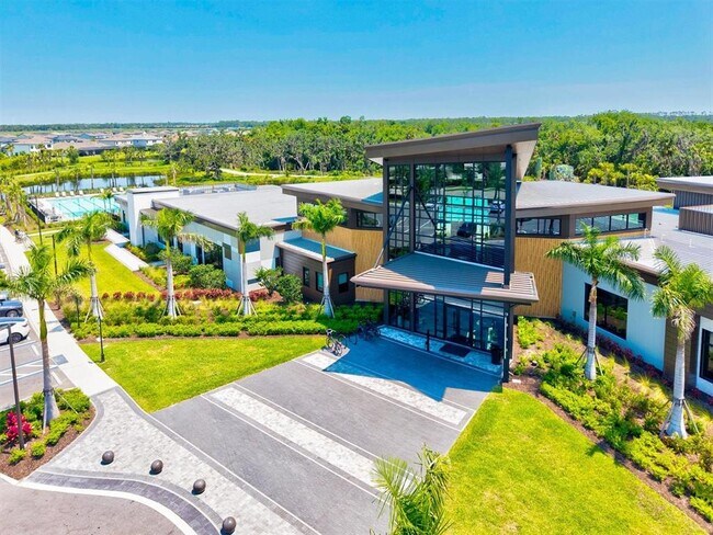 Building Photo - 9312 Tequila Sunrise Dr