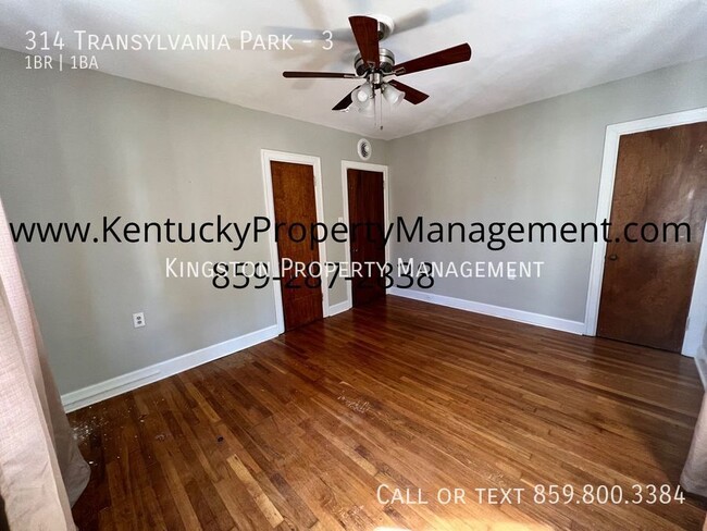 Primary Photo - New 1 Bedroom Now Available! 1/2 OFF SECUR...