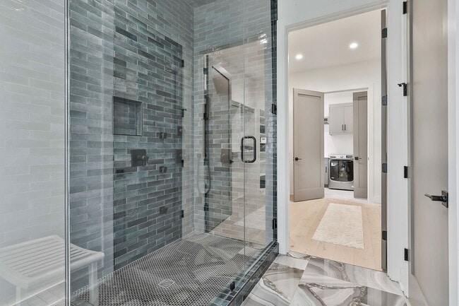 Building Photo - Modern Luxury Estate with Rooftop Deck in Trilith