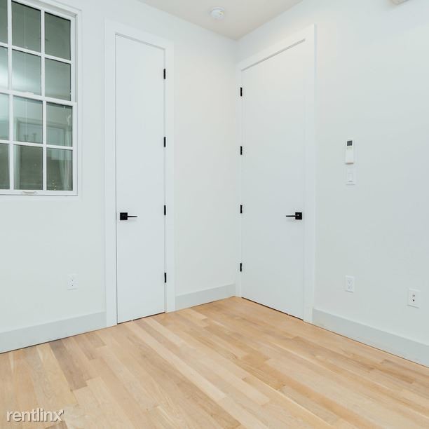 Building Photo - 83 Starr St