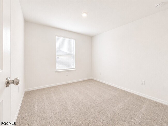 Building Photo - 11827 Cloverly Ln