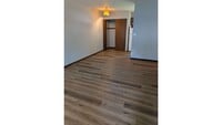 Building Photo - 902 Shup St