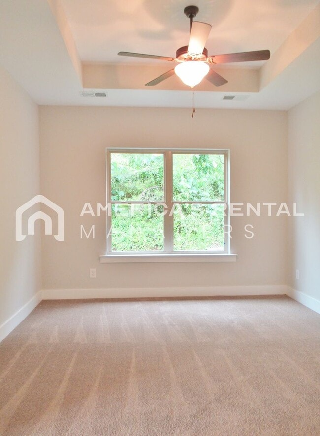 Building Photo - DEPOSIT PENDING! Beautiful Town Home with Garage in Chelsea... Available to View Now!!!