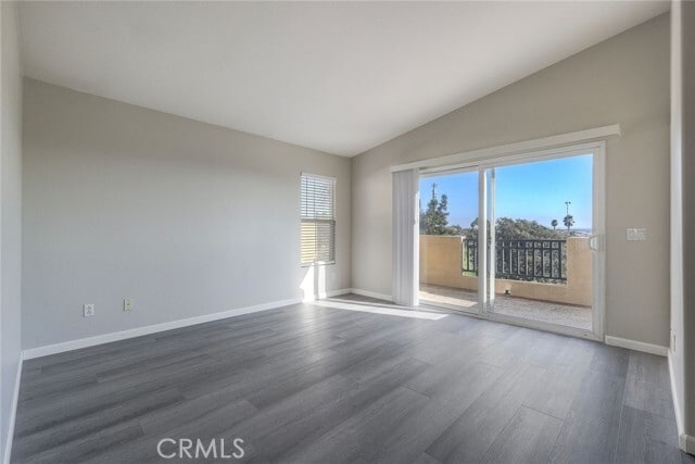 Building Photo - 786 Callecita Aquilla Sur
