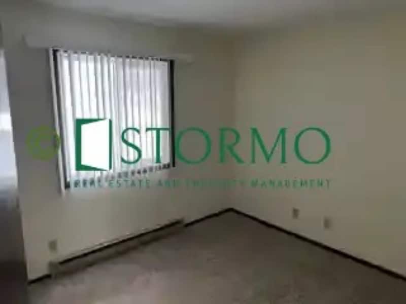 Building Photo - 365 Baldwin Ave NW