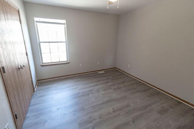 Building Photo - 1507 Bodie Dr