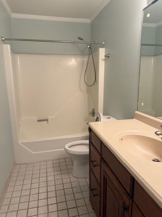 Building Photo - 3 Bed/2 Bath Home in Goldsboro