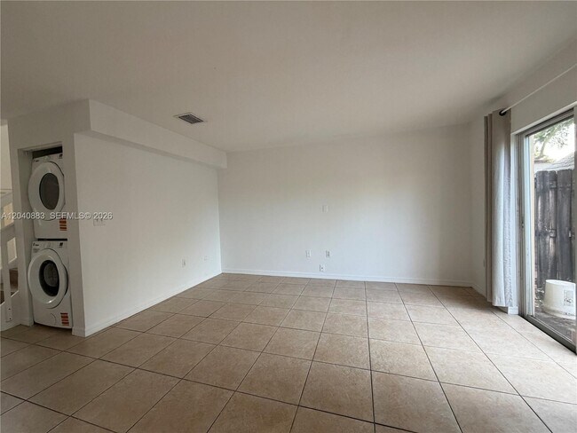 Building Photo - 7245 NW 173rd Dr