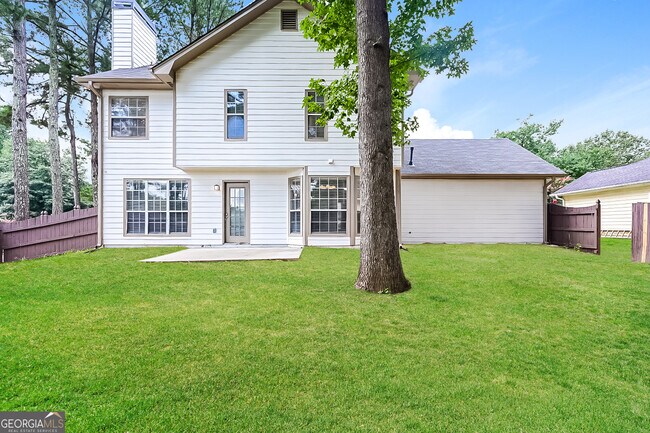 Building Photo - 176 Pine Branch Dr