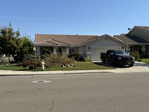 Building Photo - 1168 Fernwood Way