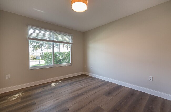 Building Photo - 101 Villa Cir