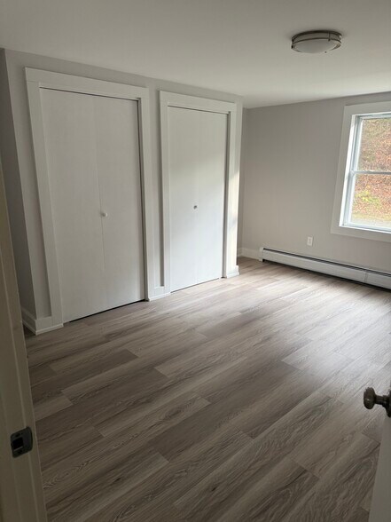 Building Photo - 146 Mormon Hollow Rd