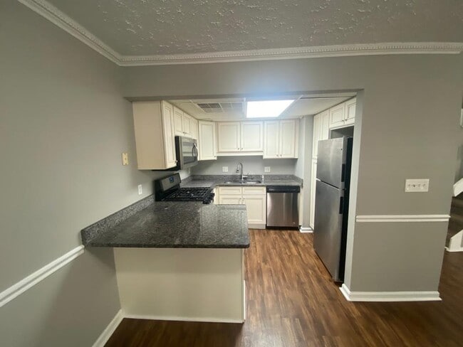 Building Photo - 1533 Planters Ridge Ln
