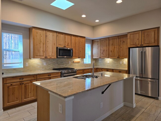Building Photo - 3161 Viale Tresana Ct