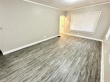 Building Photo - 30 Brighton St