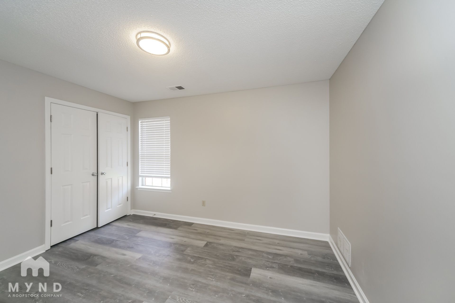Building Photo - 8418 Regal Bend Dr