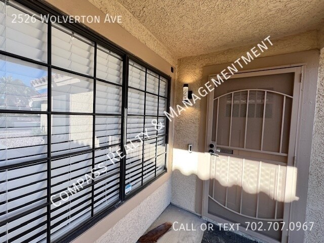 Building Photo - 2526 Wolverton Ave