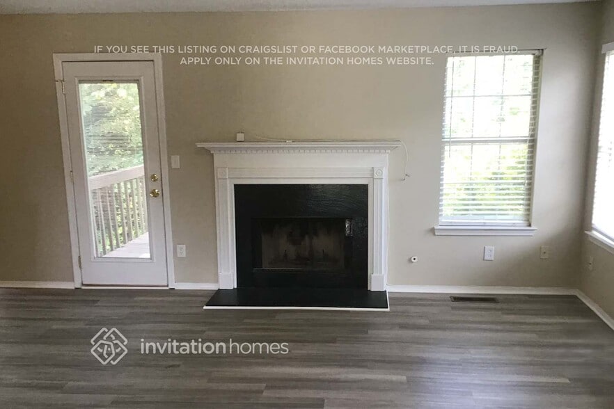 Building Photo - 4402 Horseshoe Ct