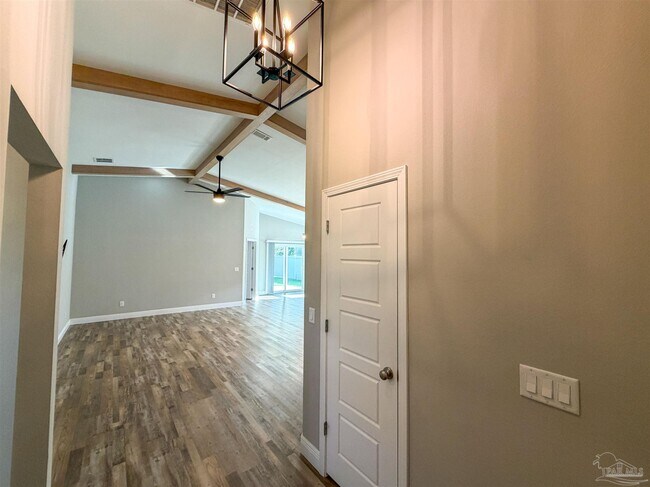 Building Photo - 1608 Toni St