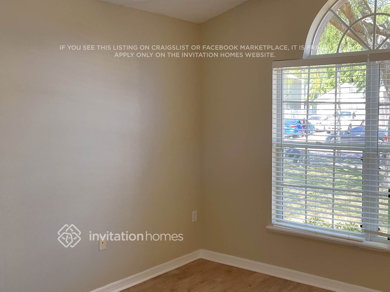 Building Photo - 1710 W Marshall Lake Dr