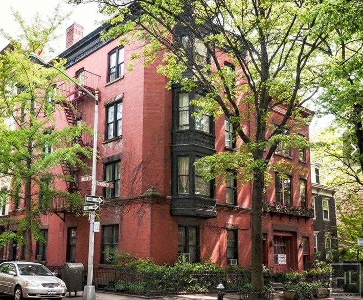 Building Photo - Willow Street