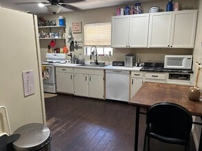 Building Photo - 5511 Ridge Rd