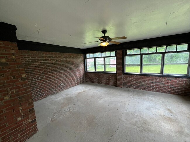 Building Photo - Bickerstaff Parham Welcomes YOU!