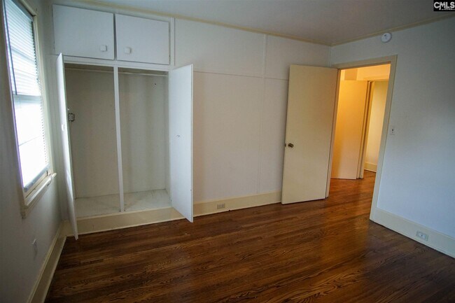 Building Photo - 1618 Heyward St