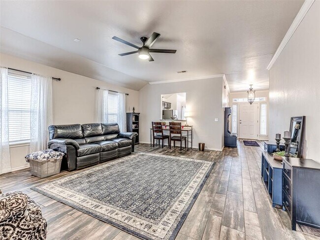 Building Photo - Gated 3 Bed 2 Bath 2 Car home of The Villa...