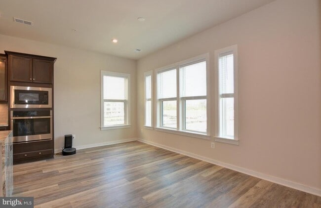 Building Photo - 16322 Connors Wy