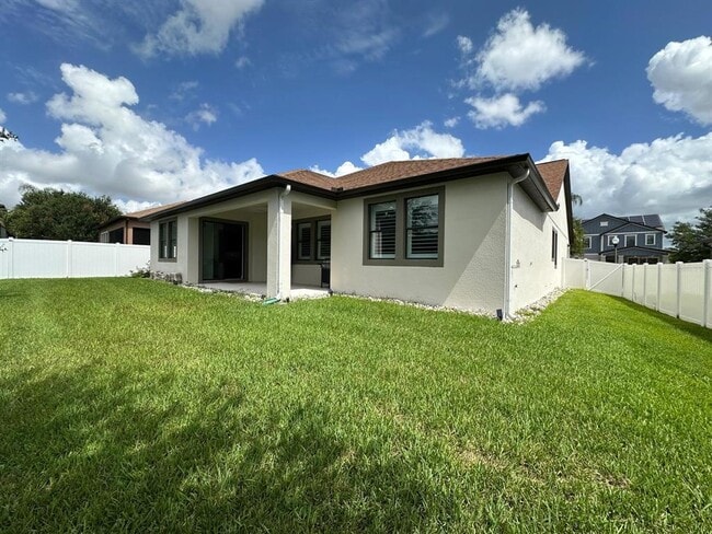 Building Photo - 7591 Purple Finch St