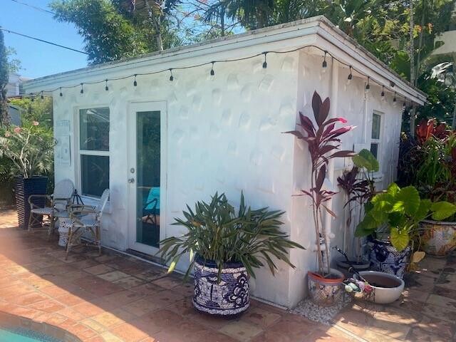 Building Photo - 1220 SE 2nd St